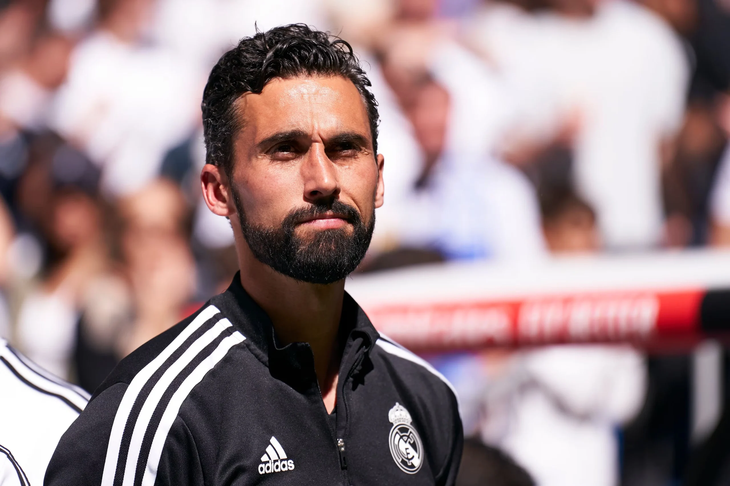 5 Calon Pengganti Álvaro Arbeloa di Real Madrid: Dari Nakhoda AC Milan hingga Pochettino Siap Mengemudi Galaksi Merah