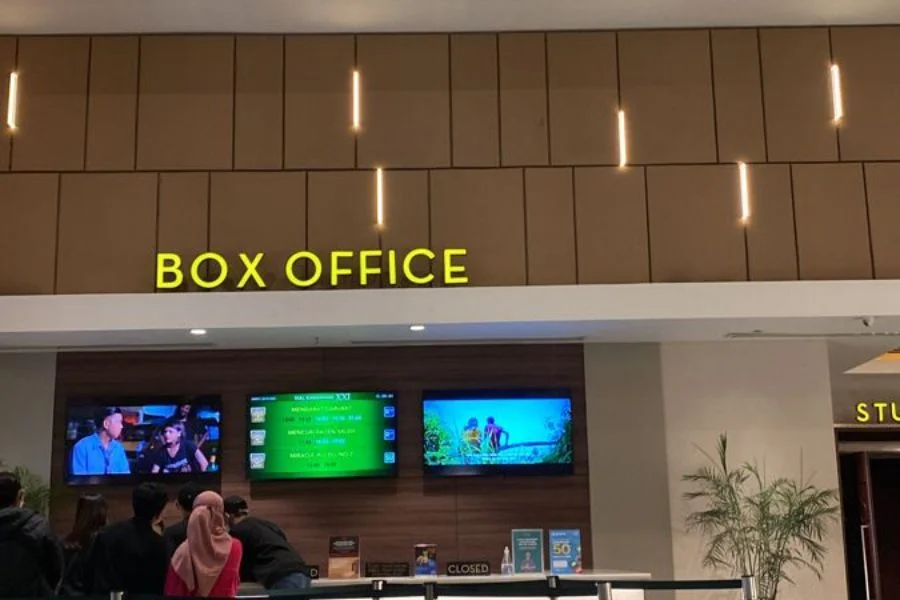 7 Film Terpanas di Surabaya Hari Ini: Jadwal Bioskop Lengkap + Harga Tiket Terbaru!