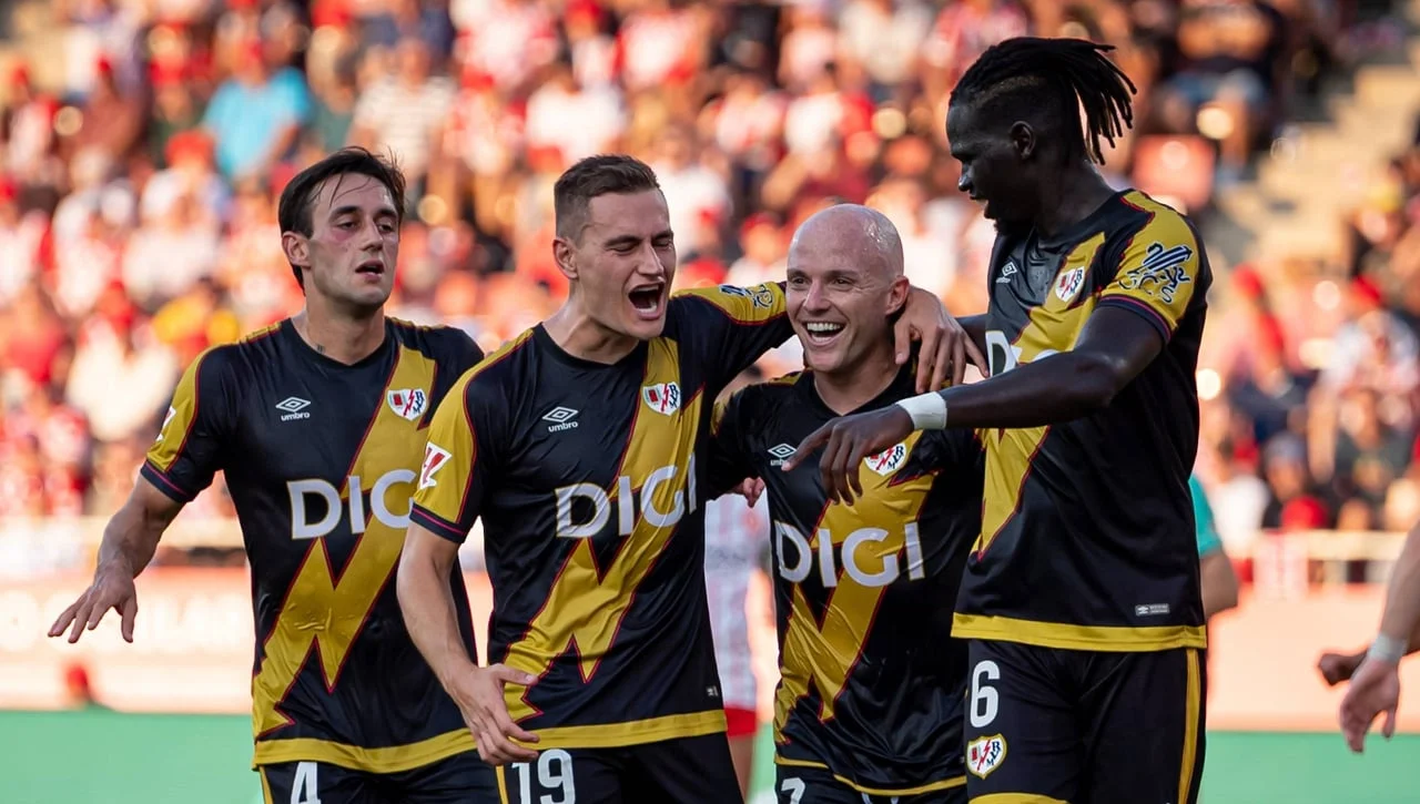 AEK Athens Gagal ke Semifinal UEFA Conference League, Rayo Vallecano Melaju dengan Dominasi 3-0