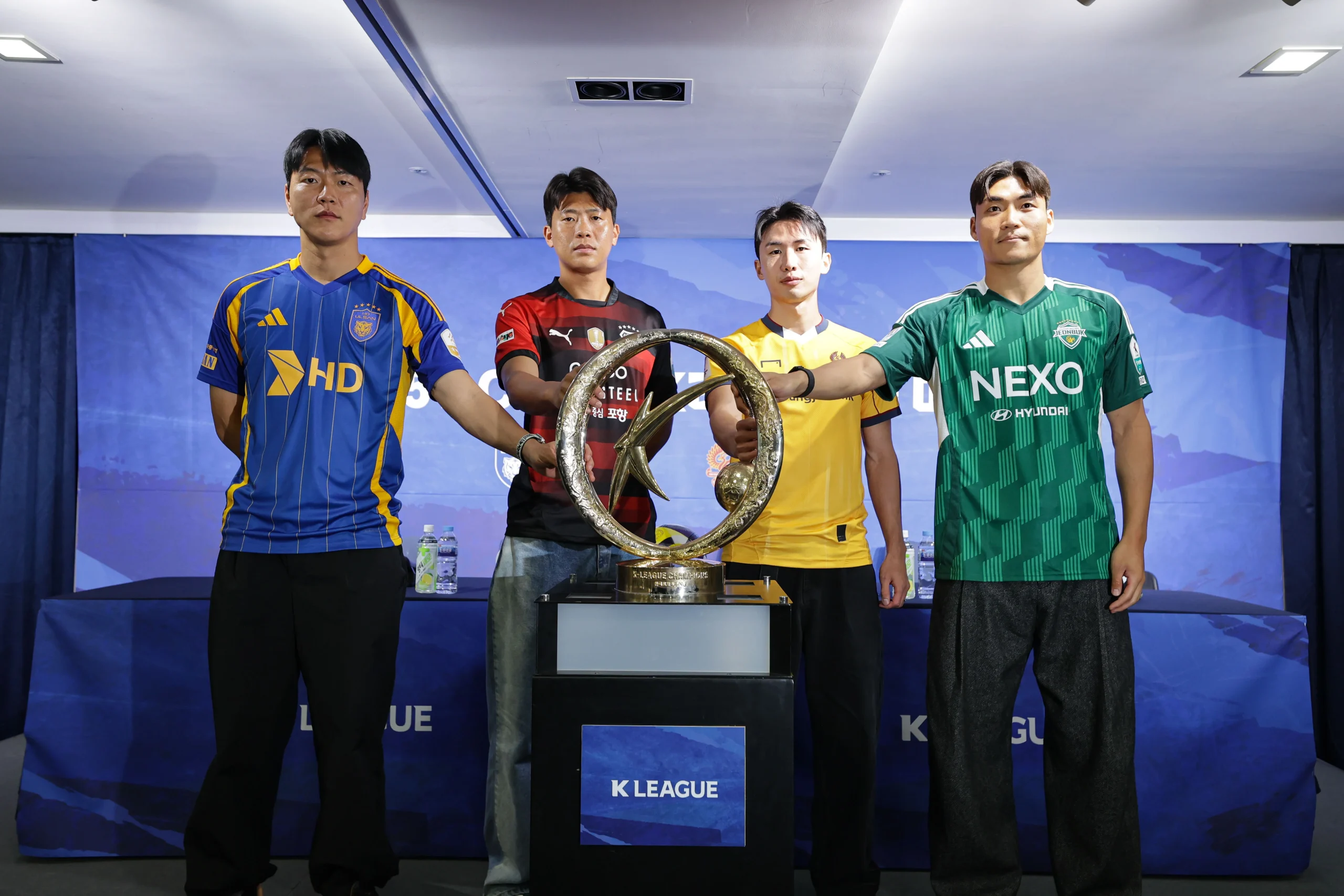 Drama Epik Jeonbuk vs Ulsan: Siapa yang Akan Kuasai Klasemen K-League 2026?