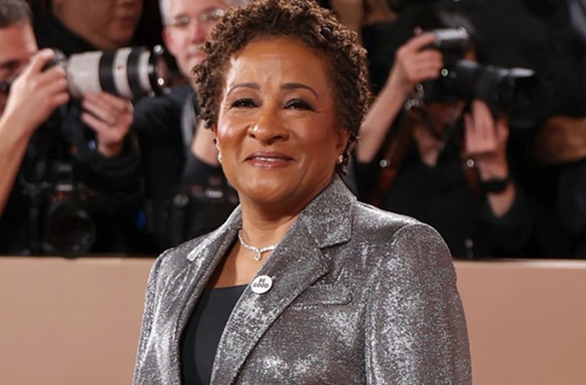 Karol G Siap Menggebrak Coachella 2026 Sambil Giat Berbicara Soal ICE dan Playboy