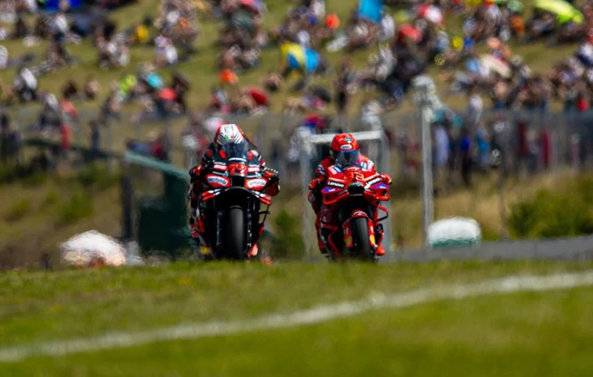 Marco Bezzecchi Mengguncang MotoGP 2026: Marc Marquez Terdesak dan Mulai Lakukan Serangan Psikis