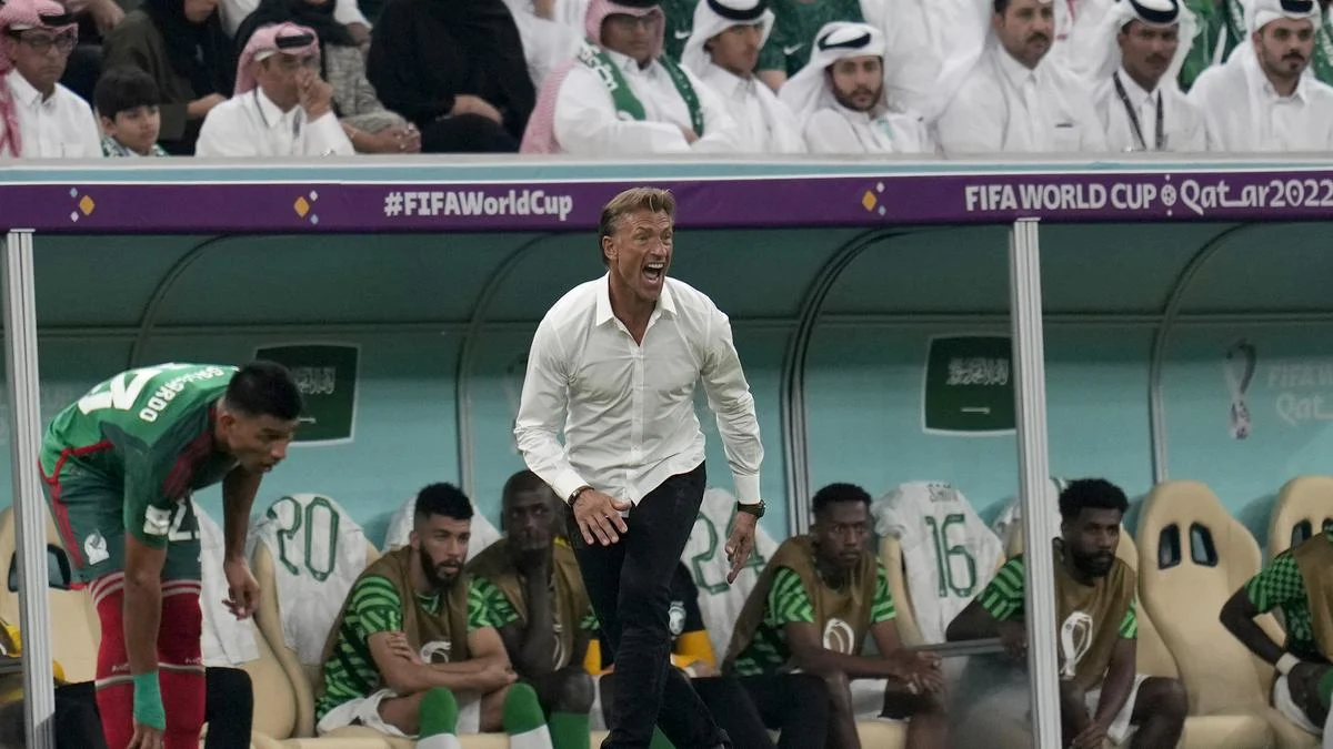 Mengapa Arab Saudi Pecat Herve Renard Menjelang Piala Dunia 2026: 5 Alasan Mengejutkan yang Membuat Federasi Panik