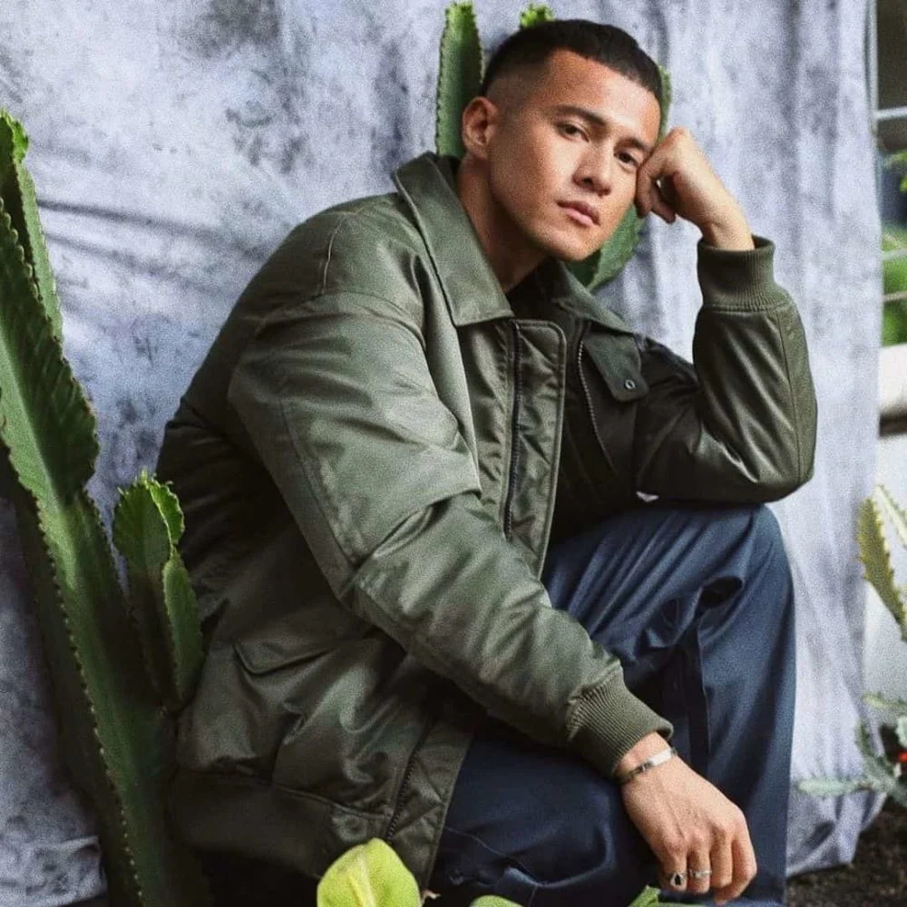 Mengenal Lebih Dekat Herjunot Ali: Biodata, Peran Ikonik, dan Jejak Kariernya