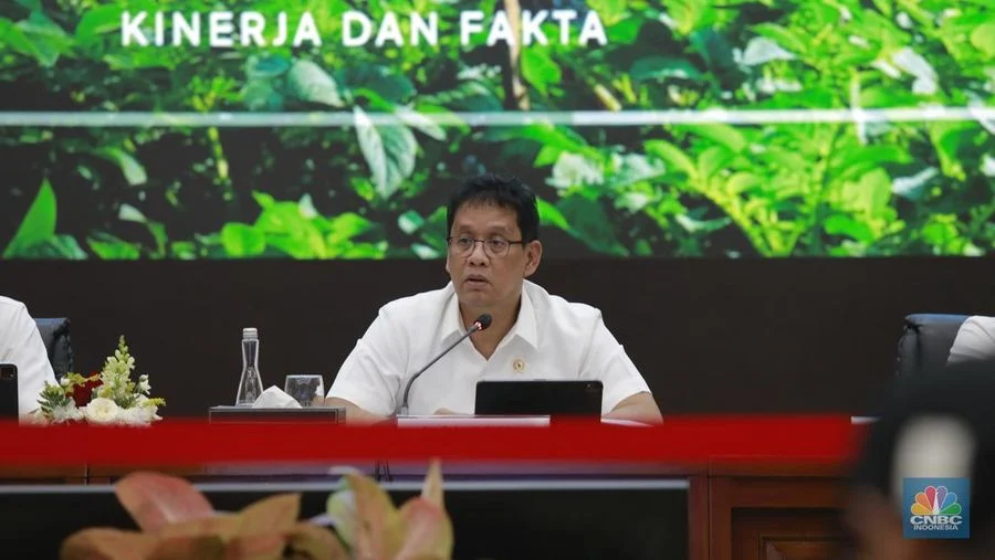 OJK Dorong Bank Bantu MBG, Purbaya Tegaskan APBN Cukup & Legalitas Rokok Ilegal Siap Mulai Mei