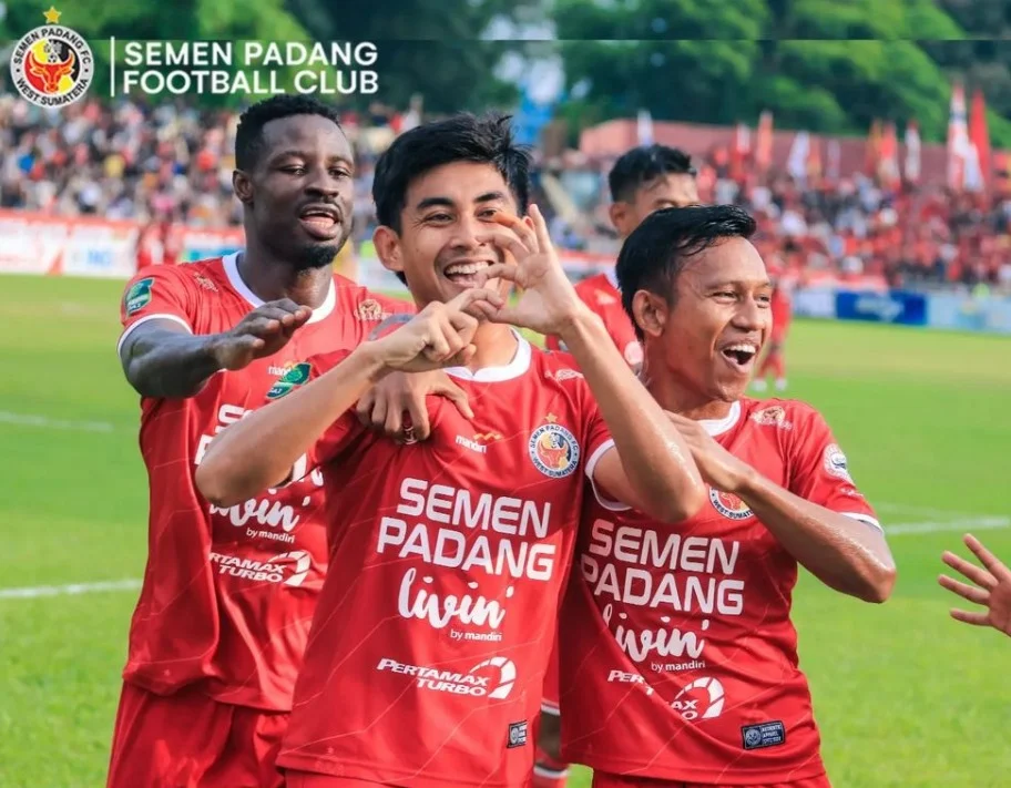 SD Huesca Perkuat Lini Tengah dengan D. Luna: Dampak dan Prospek Musim Ini