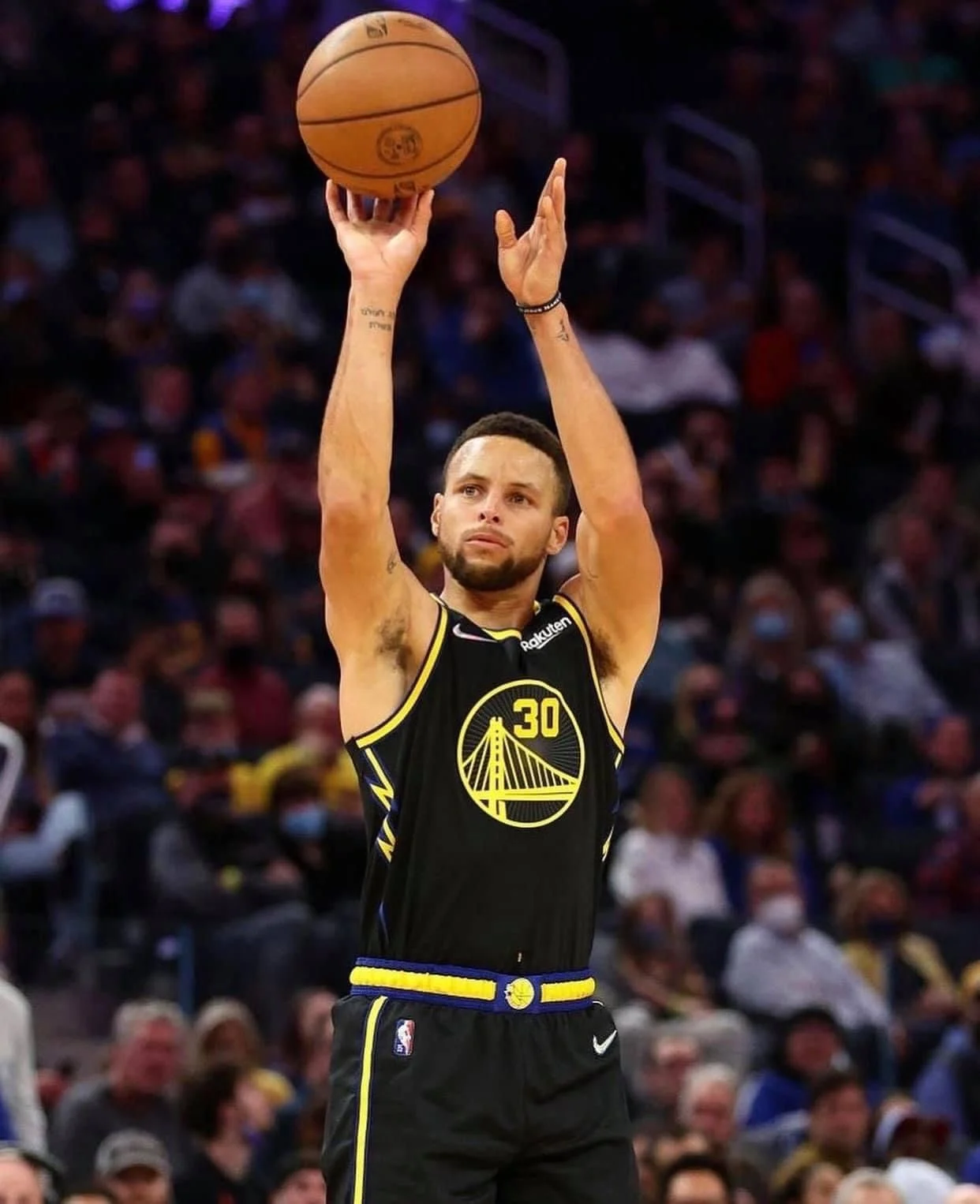 Stephen Curry Jadi Sorotan: Dari Coachella ke Spekulasi Masa Depan NBA Warriors