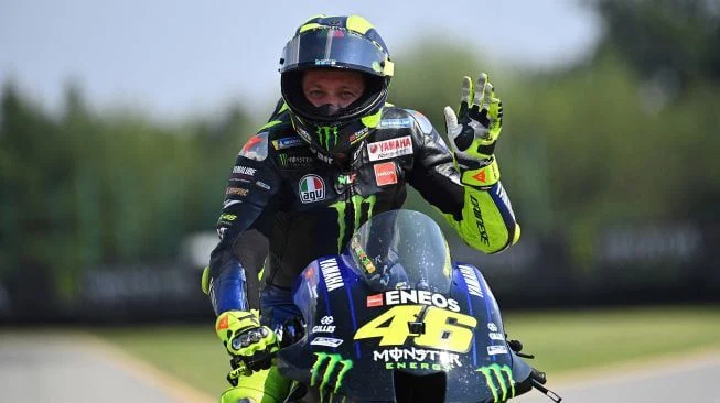 10 Fakta Menarik Valentino Rossi: Dari Kisah Cinta hingga Karir Balap