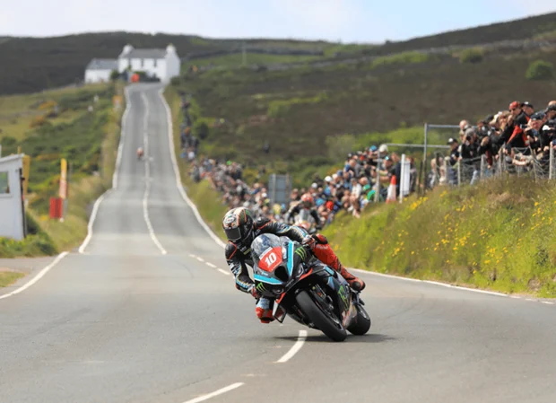 5 Fakta Menarik tentang Racing Club di Isle of Man dan India: 2026 Pre-TT Classic Road Races