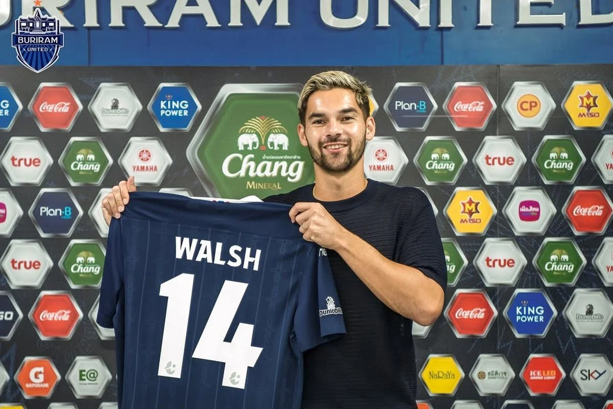 5 Gol Sensasional Buriram United: Sandy Walsh Jadi Pemain Terbaik di Semifinal Piala FA Thailand 2026