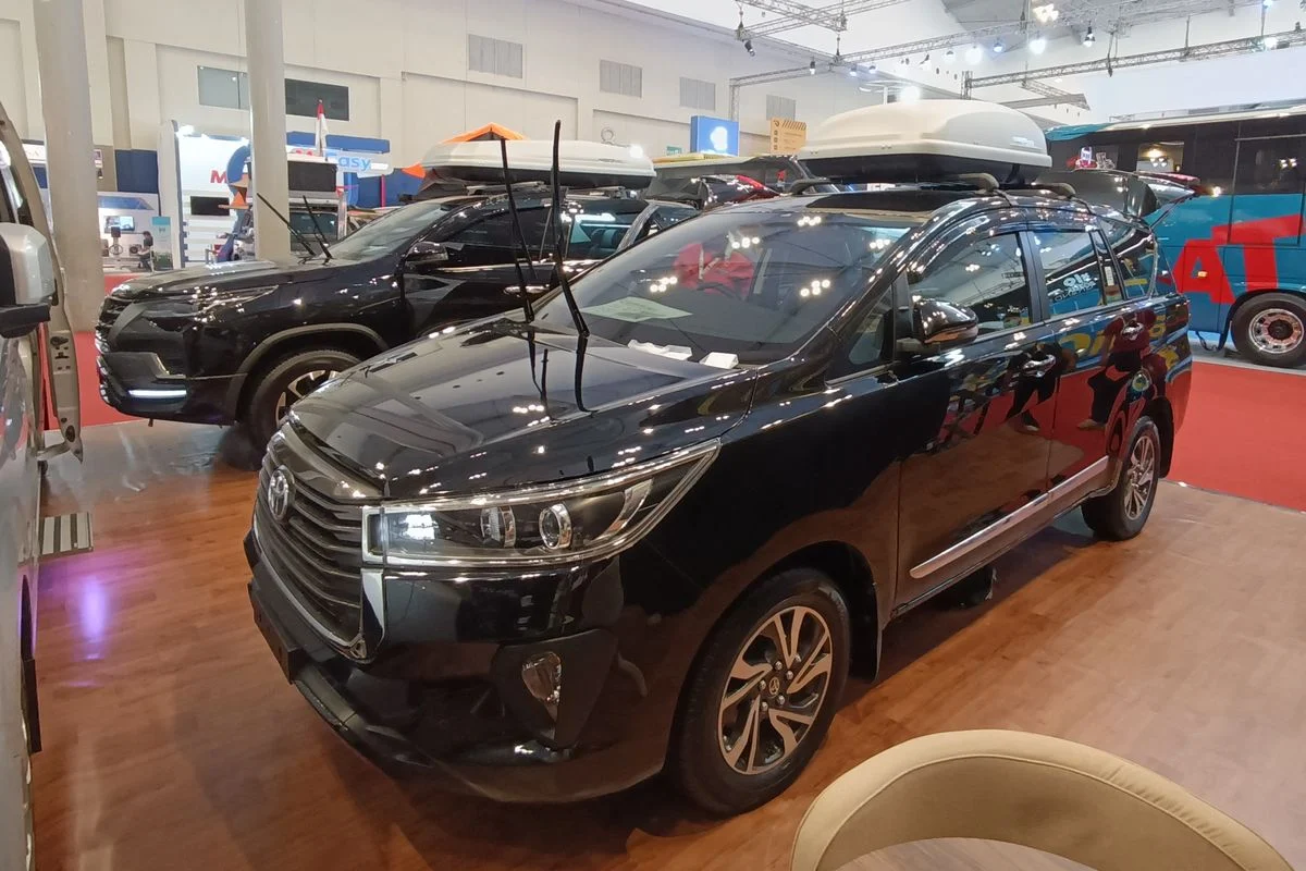 Mobil Diesel Idaman Turun Harga, Innova Reborn V Diesel 2016 Dibanderol Sekarang 250 Jutaan!