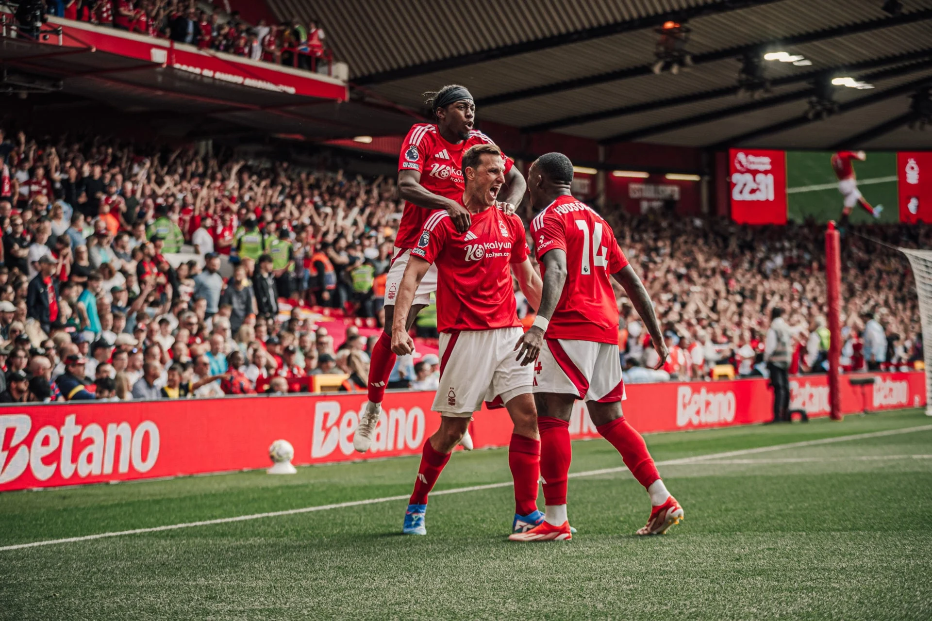 Nottingham Forest vs Bournemouth: Pertarungan Sengit di Liga Inggris dengan Elliot Anderson sebagai Bintang