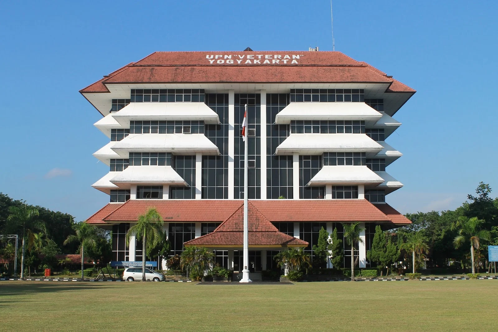 Universitas Pembangunan Nasional Veteran Yogyakarta: Awarding Night Comminfest 2026 Jadi Ruang Apresiasi dan Penguatan Peran Komunikasi