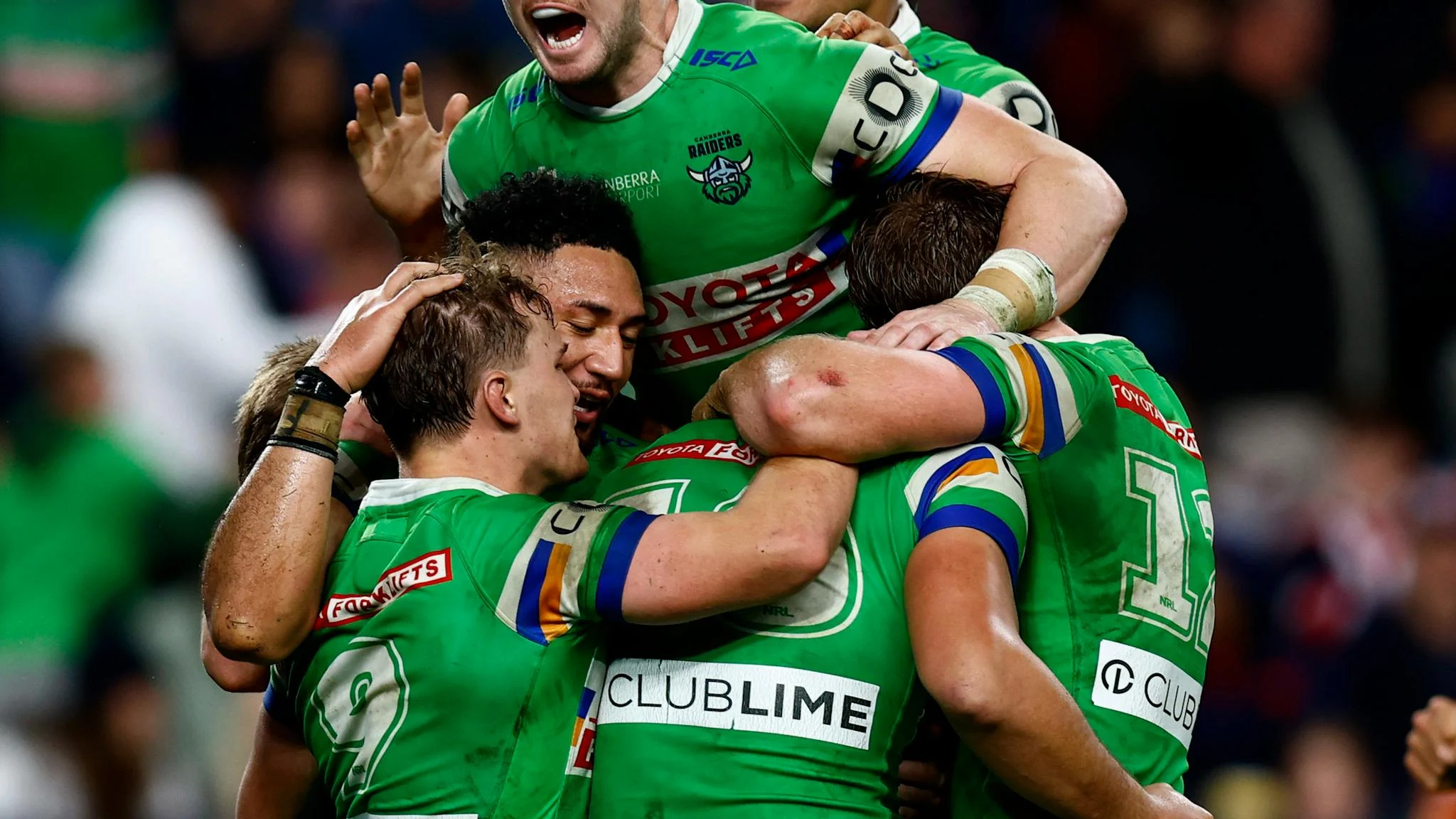 Raiders v Roosters - Pertandingan Sengit di Round 14, 2026