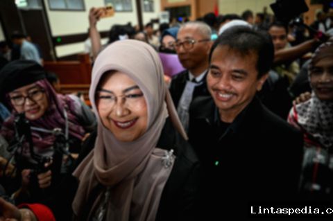 Dr Tifa menang putusan sela bikin dakwaan jaksa gugur, apa konsekuensi hukumnya?