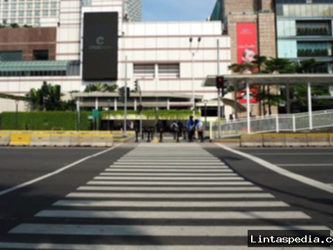 Polisi: Pelanggaran lalin kasus sopir Alphard vs sekuriti ditangani Polda Metro