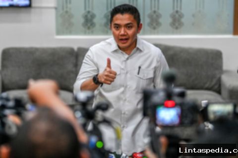 Seskab Teddy ajak masyarakat hadiri event internasional 2026 di Indonesia