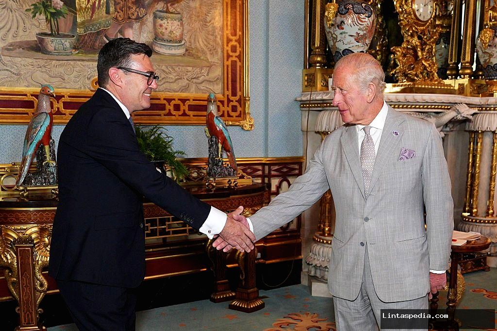 Andy Burnham Resmi Jadi Perdana Menteri UK: Ini Rencananya!
