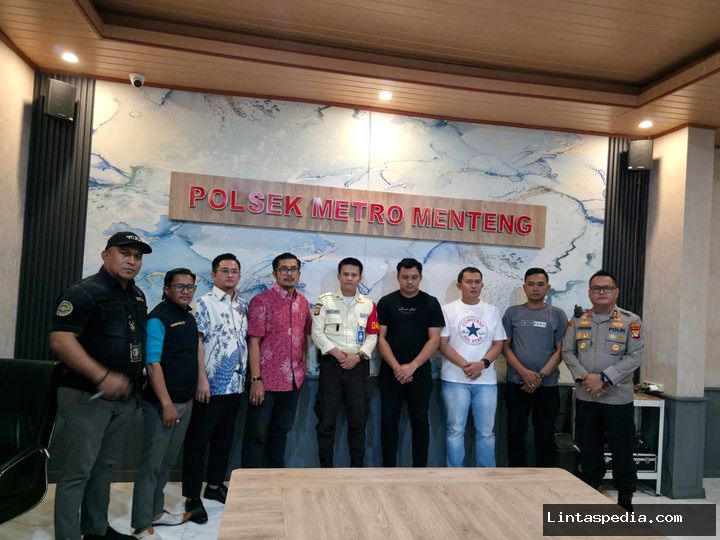 Menguak sosok sopir pada kasus Alphard VS sekuriti di Bundaran HI