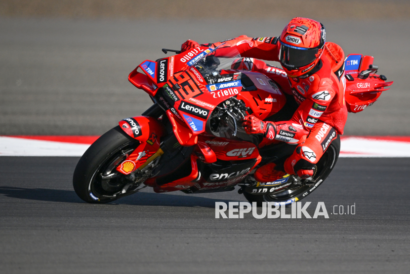 Marc Marquez merayakan kemenangan sprint race GP Aragon di Sirkuit MotorLand Aragon