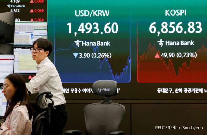 Bursa Asia Menguat Ikuti Rekor Wall Street, Minyak Melemah