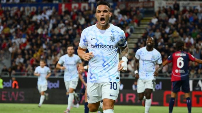 Dua tim Serie A AC Milan dan Inter Milan bersiap bertanding dalam laga pramusim di Stadion Optus Perth.