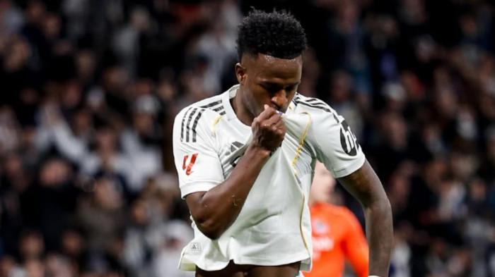 Vinicius Junior dalam negosiasi perpanjangan kontrak dengan Real Madrid meminta bonus yang belum pernah diberikan kepada Cristiano Ronaldo