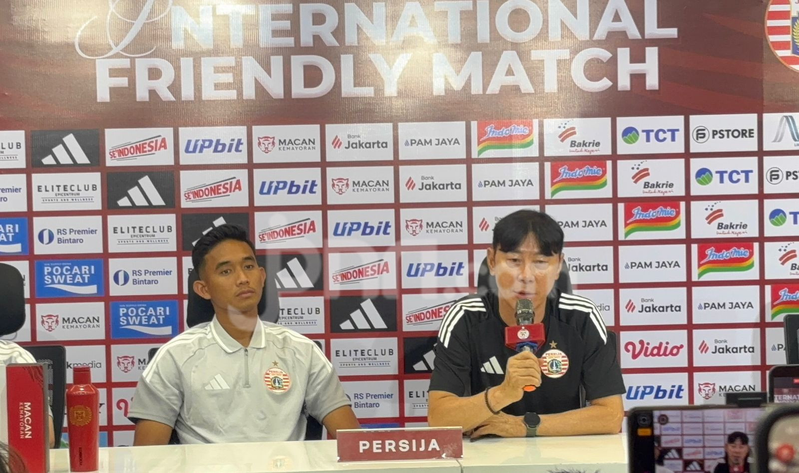 Shin Tae-yong, pelatih Persija, terkejut dengan boikot The Jakmania akibat harga tiket.